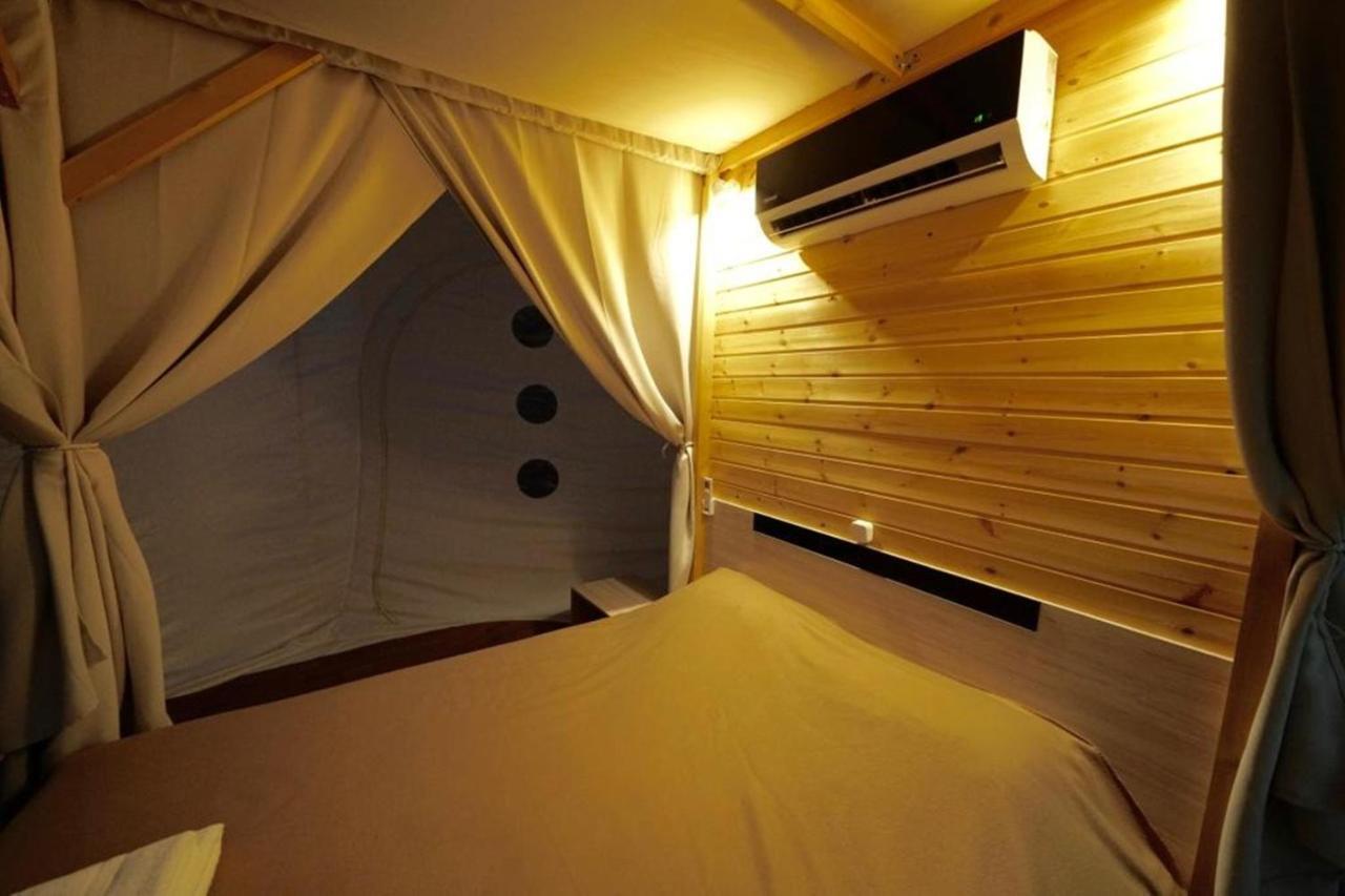 Отель Bubble Tent Неа-Муданья Экстерьер фото