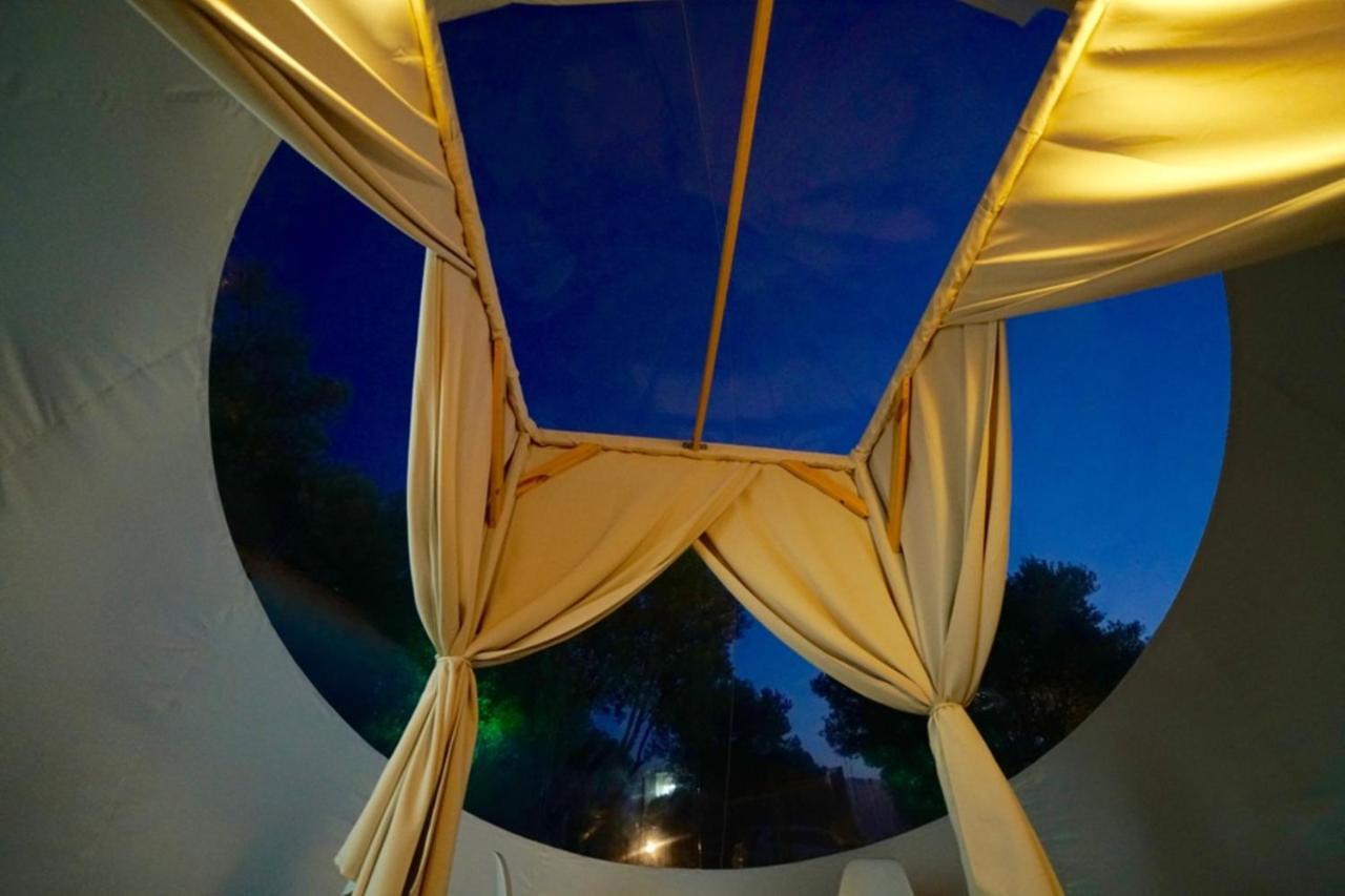 Отель Bubble Tent Неа-Муданья Экстерьер фото